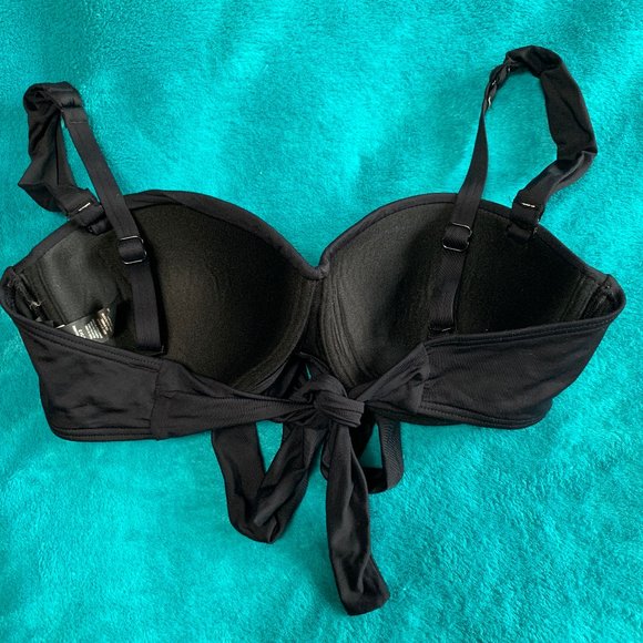 Coco Reef Classic Solid Five Way Convertible Bikini Top - Picture 3 of 9